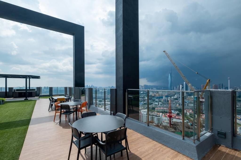 Lights Sweethome@sunway Velocity Two 3br2bath Kuala Lumpur