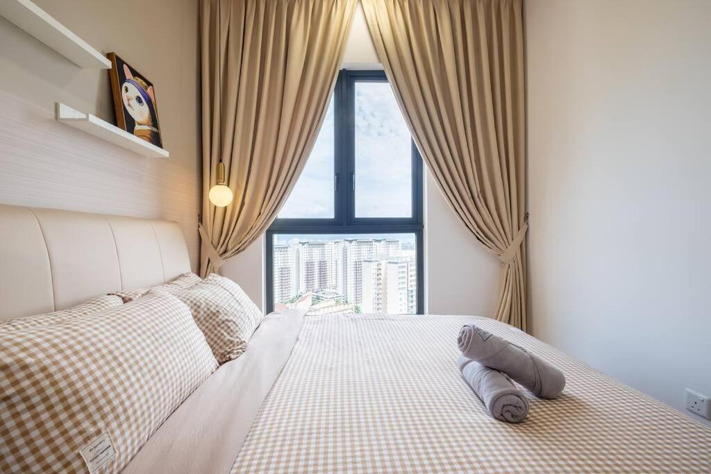 Pangsapuri Lights Sweethome@sunway Velocity Two 3br2bath