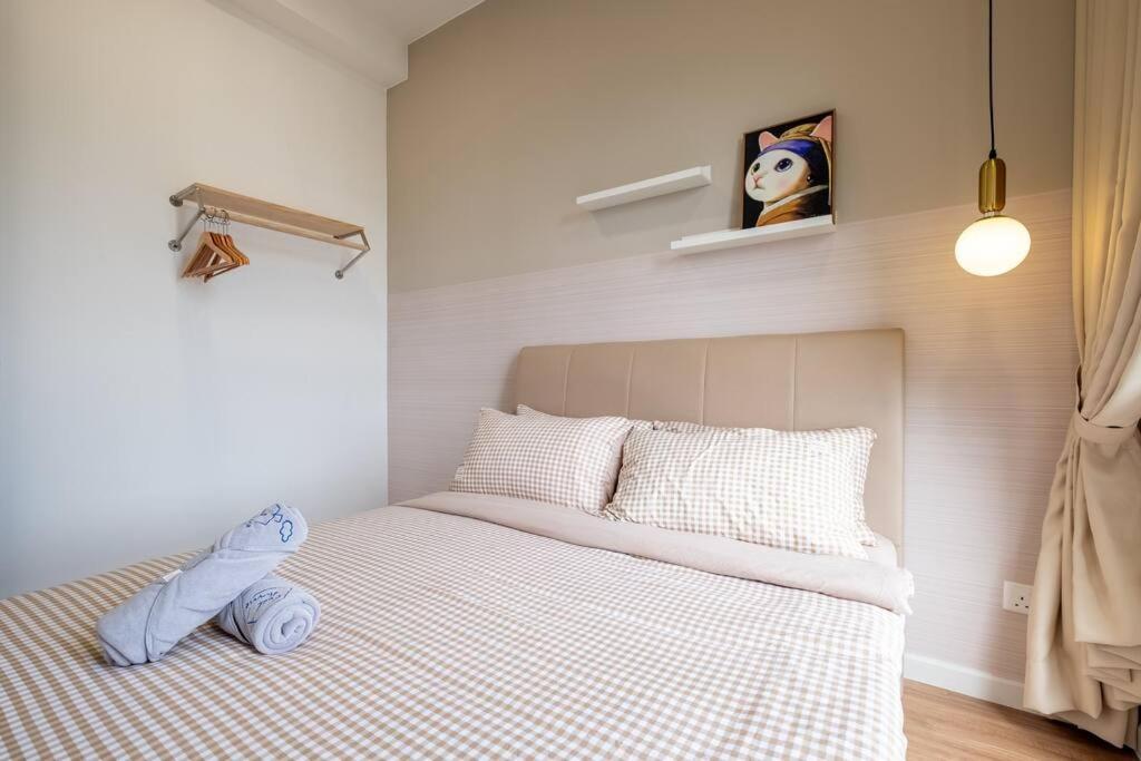 Lights Sweethome@sunway Velocity Two 3br2bath Pangsapuri *